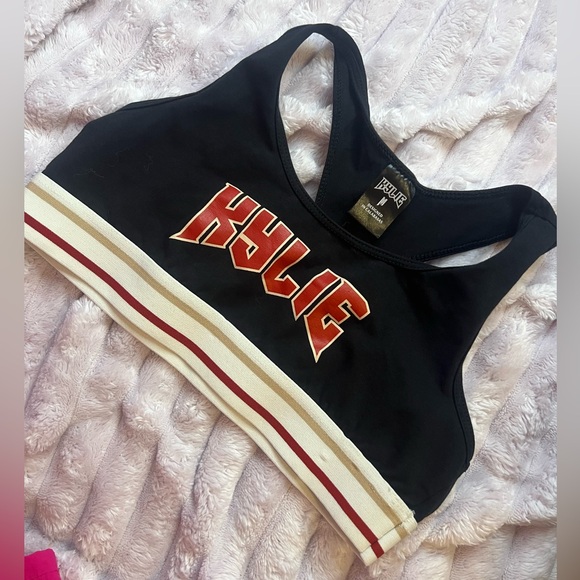 🌟 Kylie Era Relic – Collector’s Item 🌟 Kylie Jenner “Designed in Calabasas” Set - Picture 4 of 10